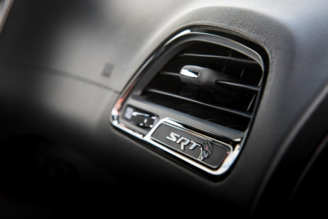 dodge-unveils-807-hp-2020-challenger-srt-super-stock-2020-07-02_17-57-42_192805