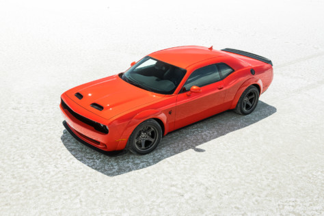dodge-unveils-807-hp-2020-challenger-srt-super-stock-2020-07-02_17-58-16_630629