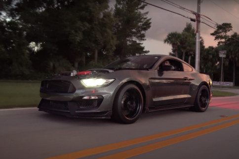 YouTuber Adam LZ Barra-Swaps Mustang GT350