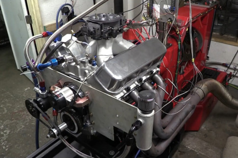 1,000-Plus Horsepower Naturally Aspirated Big-Block For The Mud