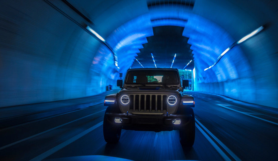 Grand Reveal: Jeep Unveils 4xe Hybrid Wrangler, New Grand Wagoneer