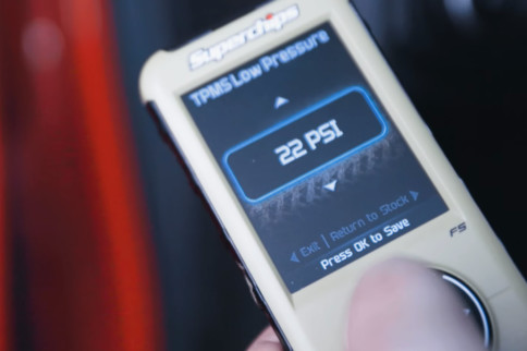 Video: Justin B. McBride Showcases Superchips FlashCal For Jeeps