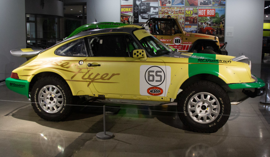 Mini-Feature: 1989 Porsche 911 Type 964 "Desert Flyer"