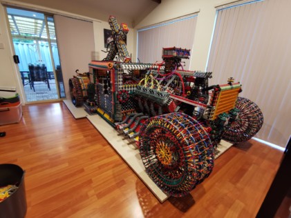 australia-man-builds-life-size-hot-rods-out-of-1000s-of-knex-2021-01-14_15-33-08_891411