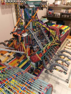 australia-man-builds-life-size-hot-rods-out-of-1000s-of-knex-2021-01-14_15-33-36_634387