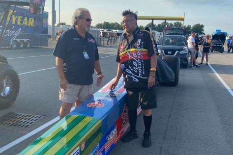 behind-the-scenes-what-it-takes-to-race-an-afuel-dragster-2021-01-22_13-37-48_356683