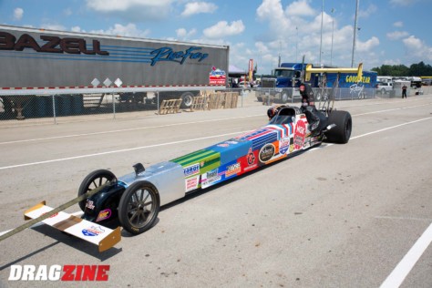 behind-the-scenes-what-it-takes-to-race-an-afuel-dragster-2021-01-22_13-39-23_036235