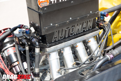 behind-the-scenes-what-it-takes-to-race-an-afuel-dragster-2021-01-22_13-39-29_685184