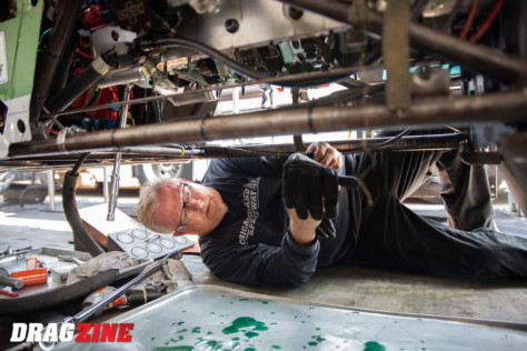 behind-the-scenes-what-it-takes-to-race-an-afuel-dragster-2021-01-22_13-40-03_418568