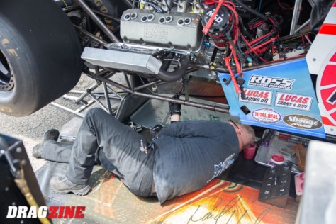 behind-the-scenes-what-it-takes-to-race-an-afuel-dragster-2021-01-22_13-40-13_495760