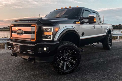 Reader's Rig: Davey Sutton's Two-Tone Ripper From The Northeast