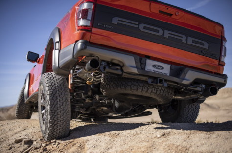 ford-reveals-refreshed-f-150-raptor-pickup-amp-teases-r-model-for-2022-2021-02-03_08-21-53_416243