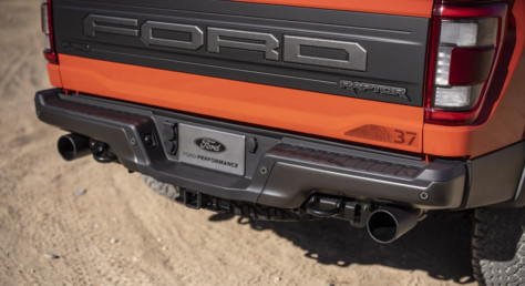 ford-reveals-refreshed-f-150-raptor-pickup-amp-teases-r-model-for-2022-2021-02-03_08-22-48_742751