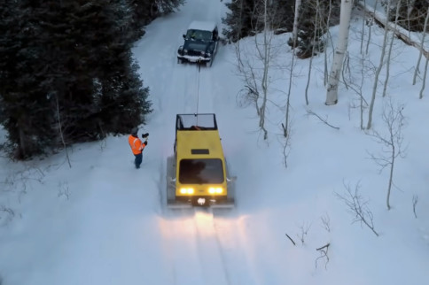 Video: Snow Cat Comes To The Rescue