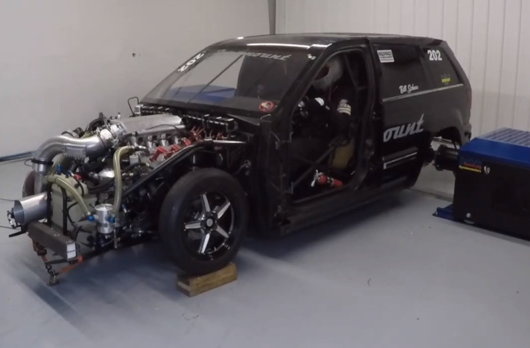 HEMI Power: Paramount Performance Makes 2,500 HP With Gen III HEMI
