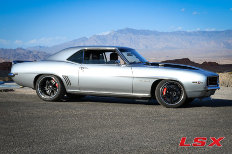 lsx-magazine-valley-of-fire-cruise-kicks-off-ls-fest-west-2021-04-22_23-22-36_297136