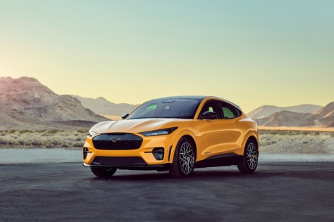 now-you-can-order-a-mustang-mach-e-gt-with-an-track-only-mode-2021-04-26_10-33-07_798928
