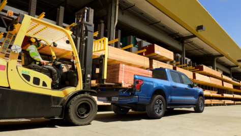 f-150-lightning-charges-into-the-future-as-all-electric-pickup-2021-05-19_13-25-07_229208