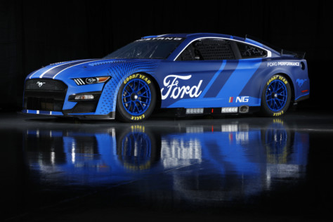 next-gen-nascar-mustang-more-closely-mimics-its-street-car-cousins-2021-05-05_13-14-20_091868