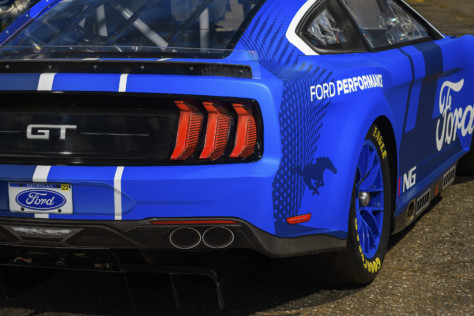 next-gen-nascar-mustang-more-closely-mimics-its-street-car-cousins-2021-05-05_13-15-37_877053