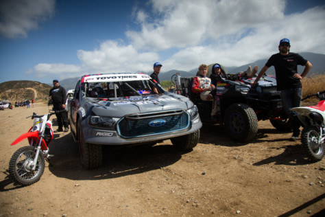 a-short-course-race-weekend-off-roading-with-christopher-polvoorde-2021-06-17_11-00-01_143262