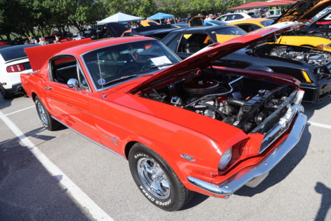 blue-oval-muscle-flexes-at-the-mid-america-ford-amp-shelby-nationals-2021-06-24_08-58-54_336115