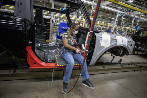 ford-bronco-production-commences-where-it-all-began-2021-06-18_10-57-31_653687
