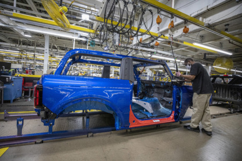 ford-bronco-production-commences-where-it-all-began-2021-06-18_10-57-43_746321