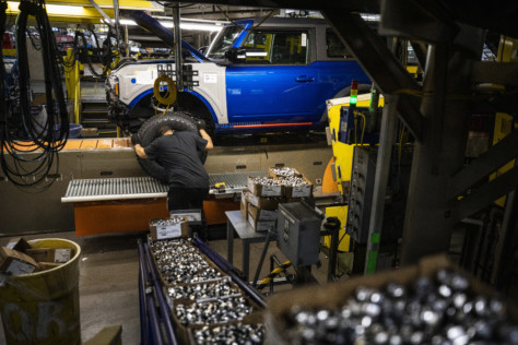 ford-bronco-production-commences-where-it-all-began-2021-06-18_10-58-31_616215