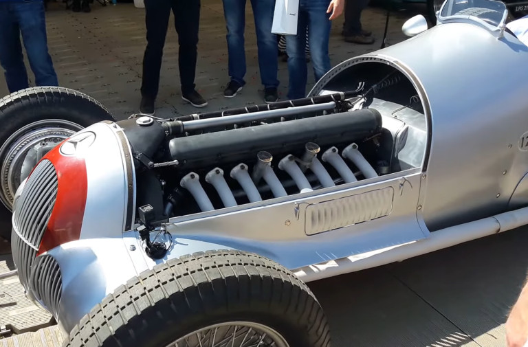 Four Of The Greatest Straight-8s To Ever Come Off An Assembly Line