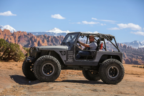recoil_tj-a-home-built-clean-and-capable-trail-rig-2021-06-01_19-00-15_697026