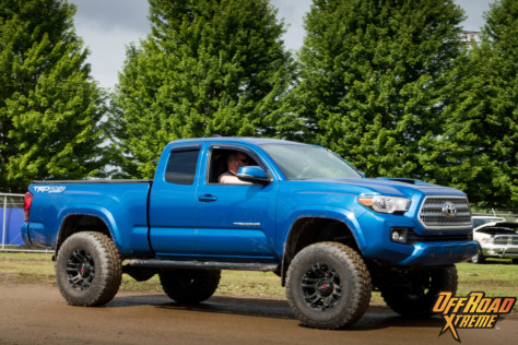 bloomsburg-4-wheel-jamboree-fueled-by-hundreds-of-truck-enthusiast-2021-07-30_11-18-24_009537