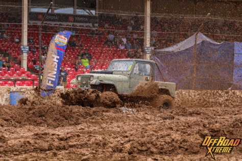 bloomsburg-4-wheel-jamboree-fueled-by-hundreds-of-truck-enthusiast-2021-07-30_13-26-44_741019