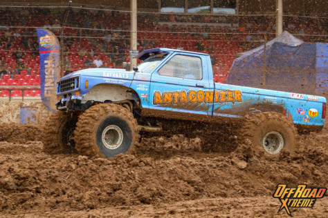 bloomsburg-4-wheel-jamboree-fueled-by-hundreds-of-truck-enthusiast-2021-07-30_13-27-08_014581