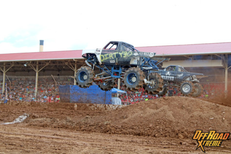 bloomsburg-4-wheel-jamboree-fueled-by-hundreds-of-truck-enthusiast-2021-07-30_13-28-54_920703