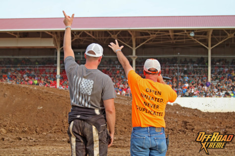 bloomsburg-4-wheel-jamboree-fueled-by-hundreds-of-truck-enthusiast-2021-07-30_13-29-53_325496