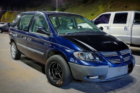 mighty-minivan-dakota-arnolds-srt4-powered-dodge-caravan-2021-07-12_09-43-48_213836