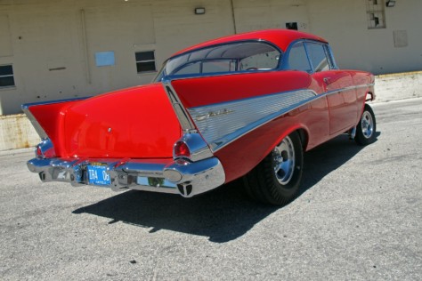 old-school-cool-57-chevy-glamour-gasser-2021-07-06_08-58-10_524982