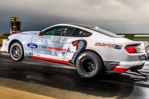VIDEO: All-Electric Ford Mustang Cobra Jet Sets New World Record