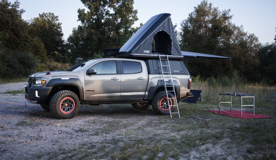 GMC Off-Road OVRLANDX AT4 Canyon Concept Unveiled