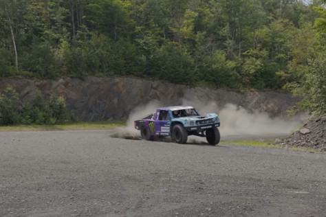ken-block-races-hoonigan-trophy-truck-against-his-subaru-rally-racer-2021-08-19_12-46-04_218634