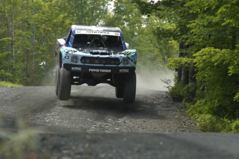 ken-block-races-hoonigan-trophy-truck-against-his-subaru-rally-racer-2021-08-19_12-46-17_980862