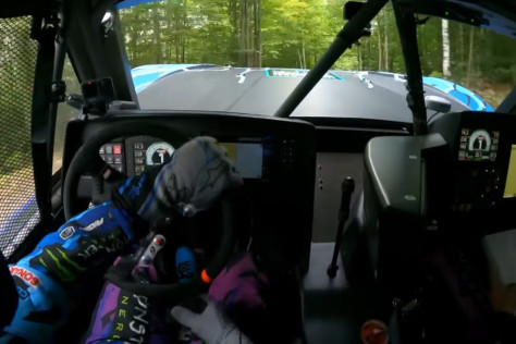 ken-block-races-hoonigan-trophy-truck-against-his-subaru-rally-racer-2021-08-19_12-46-24_876229