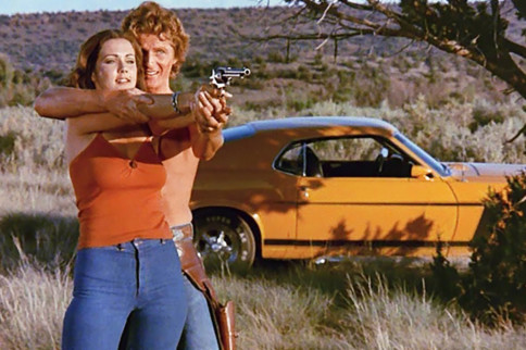 Rob's Car Movie Review: Bobbie Jo and the Outlaw (1976)