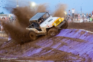 Wild Tuff Trucks In Washington: Fun Off-Road Racing On The Cheap