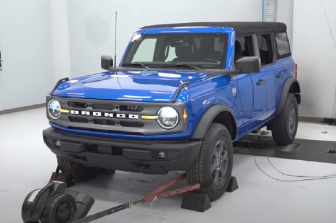 Video: ExtremeTerrain Review Of The 2021 Ford Bronco