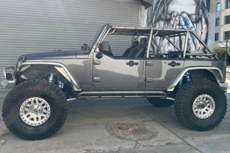 a-bulletproof-bombshell_jku-4x4-with-genright-offroad-elite-kit-2021-09-14_10-53-15_359687