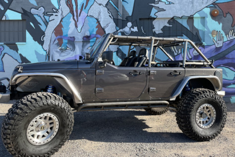 a-bulletproof-bombshell_jku-4x4-with-genright-offroad-elite-kit-2021-09-14_10-54-14_965682