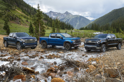 zr2-flagship-revealed-in-all-new-2022-chevrolet-silverado-lineup-2021-09-09_13-03-34_922695
