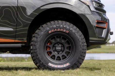 ford-expedition-timberline-off-grid-concept-revealed-2021-10-13_14-51-53_957146